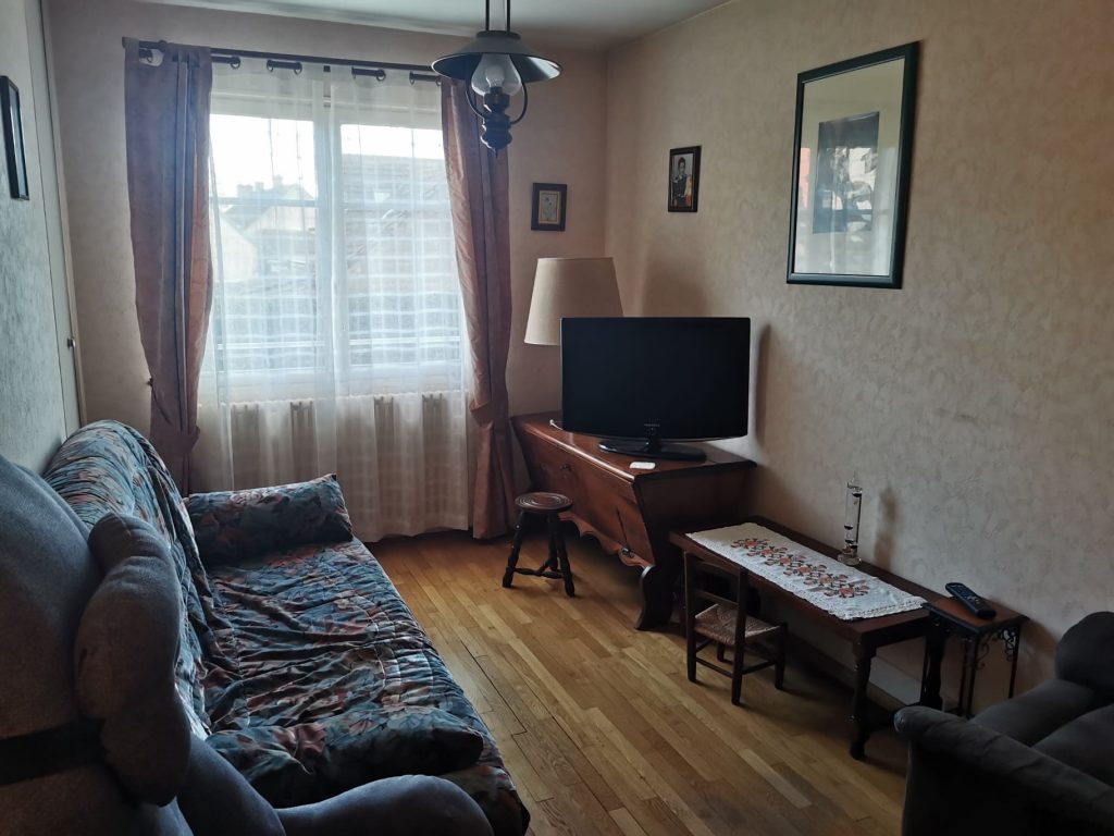 MAISON ROMORANTIN image 4