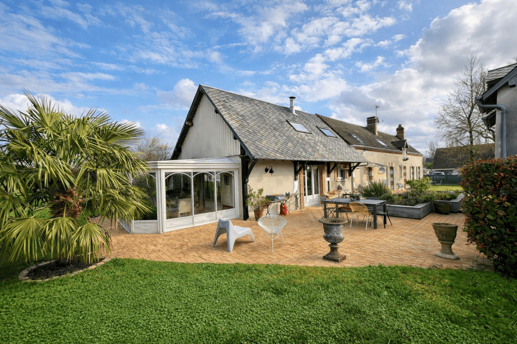 MAISON FAMILIALE ROMORANTIN image 1