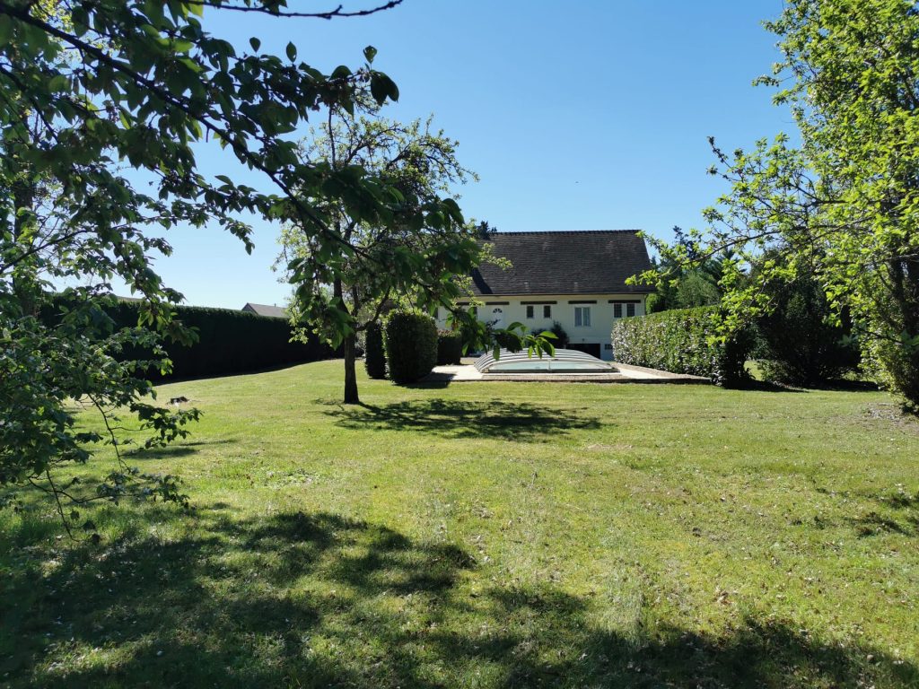 MAISON SPACIEUSE ROMORANTIN image 4