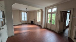 MAISON ROMORANTIN