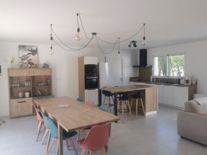 MAISON NEUVE SUR TERRAIN DE 1.1ha À MILLANÇAY