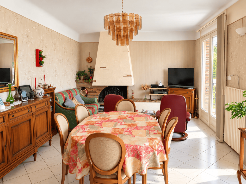 MAISON 5 CHAMBRES ROMORANTIN image 2